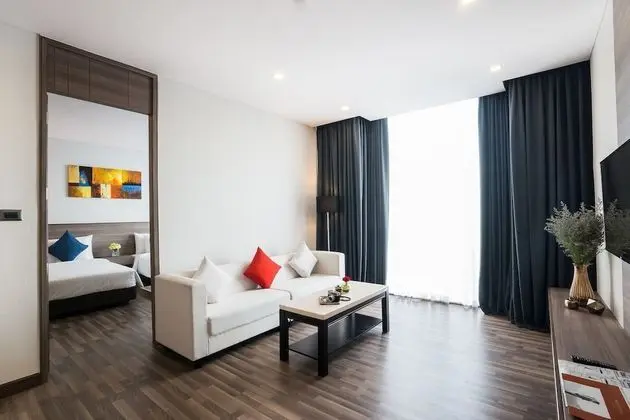 Süit, 1 En Büyük (King) Boy Yatak, Sigara İçilmez, Şehir Manzaralı