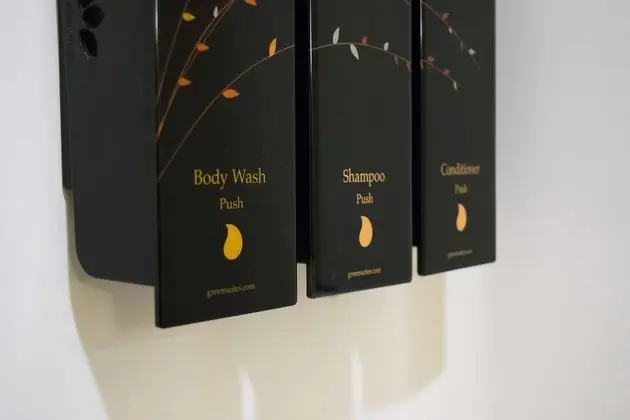 Süit, 2 Büyük (Queen) Boy Yatak, Sigara İçilmez, Buzdolabı ve Mikrodalga