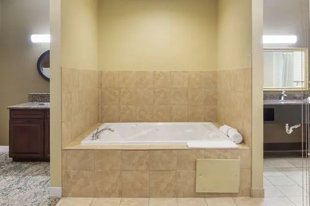 Süit, 1 En Büyük (King) Boy Yatak, Sigara İçilmez, Sıcak Su Küveti (Oversized Room)