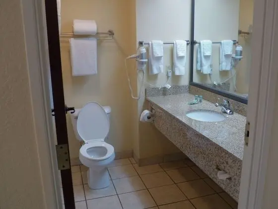 Standard Oda, 1 En Büyük (King) Boy Yatak, Sigara İçilmez, Buzdolabı ve Mikrodalga