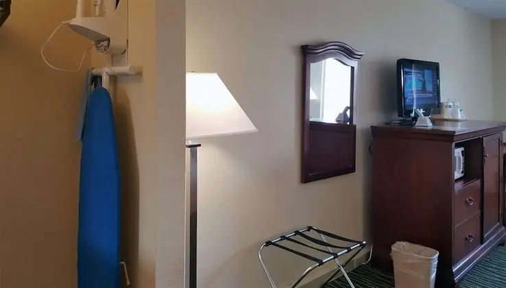 Standard Oda, 1 En Büyük (King) Boy Yatak, Sigara İçilmez, Buzdolabı ve Mikrodalga (Pet Friendly)