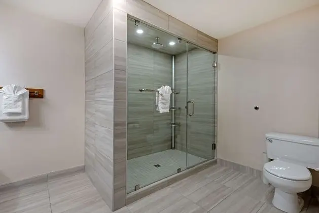 Standard Oda, 1 En Büyük (King) Boy Yatak, Sigara İçilmez, Buzdolabı ve Mikrodalga