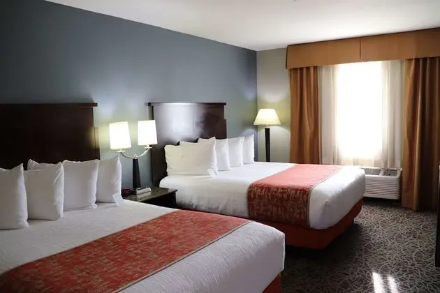 Standard Oda, 2 Büyük (Queen) Boy Yatak, Sigara İçilmez, Buzdolabı ve Mikrodalga