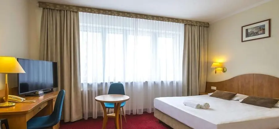 Standard Oda, 1 En Büyük (King) Boy Yatak