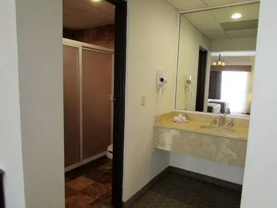 Süit, 2 Çift Kişilik Yatak, Sigara İçilmez