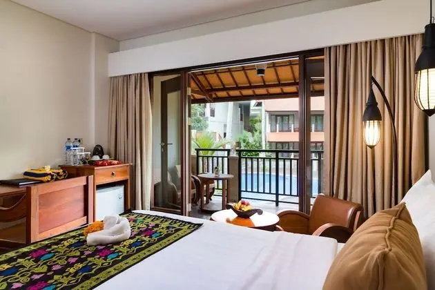 Deluxe Oda, 2 Tek Kişilik Yatak, Sigara İçilmez, Havuz Manzaralı