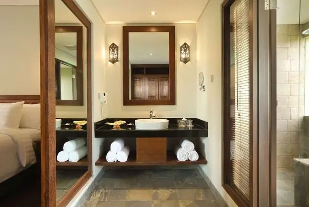 Deluxe Oda, 2 Tek Kişilik Yatak, Sigara İçilmez, Havuz Manzaralı