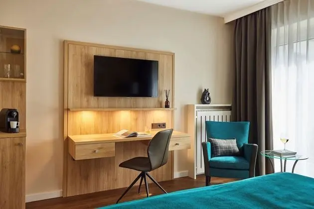 Premium Oda, 1 Çift Kişilik Yatak, Bahçe Manzaralı (Quiet Location)