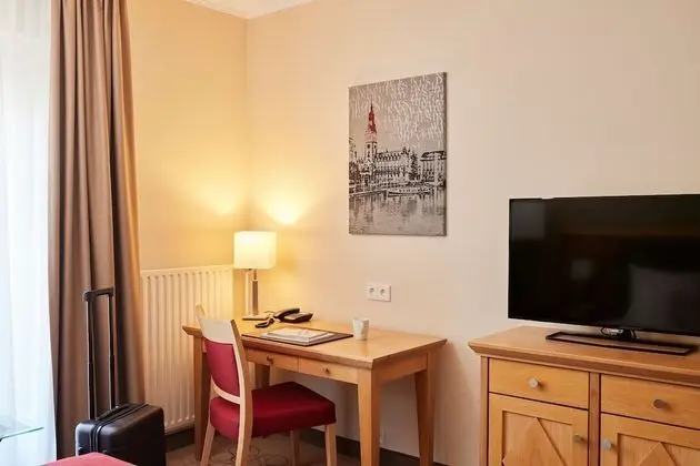 Premium Oda, 1 Çift Kişilik Yatak, Bahçe Manzaralı (Quiet Location)
