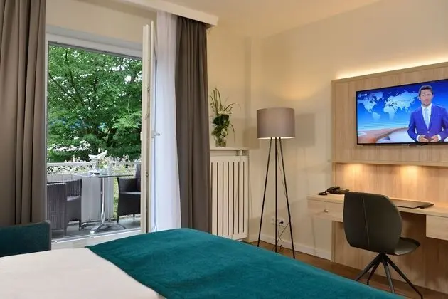 Premium Oda, 1 Çift Kişilik Yatak, Bahçe Manzaralı (Quiet Location)