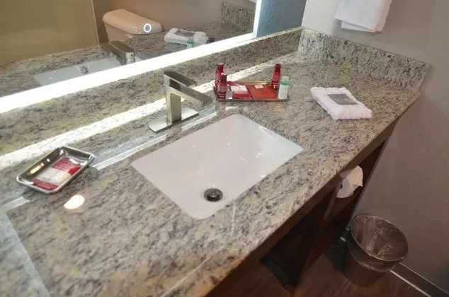 Standard Oda, 1 En Büyük (King) Boy Yatak, Sigara İçilmez, Mikrodalga
