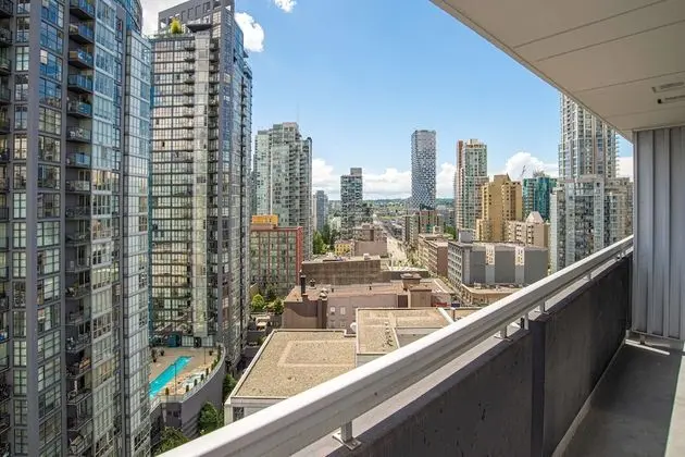 Standard Oda, 1 En Büyük (King) Boy Yatak, Sigara İçilmez, Balkon