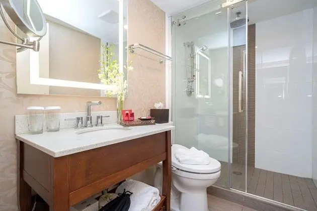 Standard Oda, 1 En Büyük (King) Boy Yatak, Sigara İçilmez, Balkon