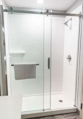 Standard Oda, 1 En Büyük (King) Boy Yatak, Sigara İçilmez, Buzdolabı ve Mikrodalga