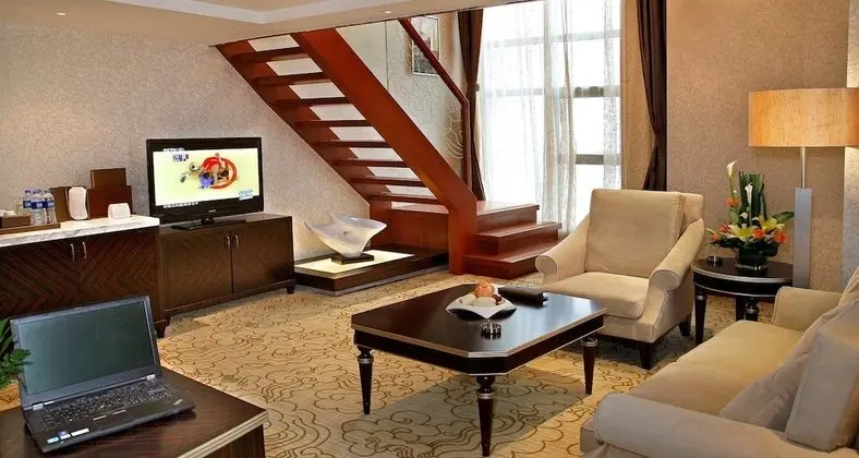 Standard Çatı Katı (Loft), 1 En Büyük (King) Boy Yatak