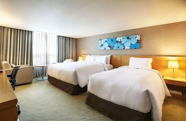 Deluxe Oda, Birden Çok Yatak, Sigara İçilmez, Buzdolabı