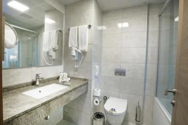 Standart Oda, Şehir Manzaralı