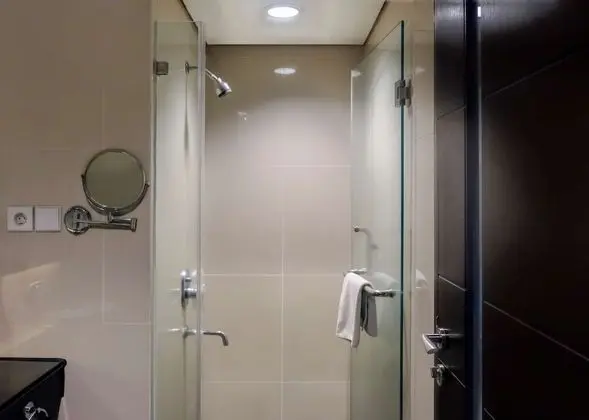 Superior Oda, 2 Tek Kişilik Yatak, Sigara İçilmez, Şehir Manzaralı (Shower Only)