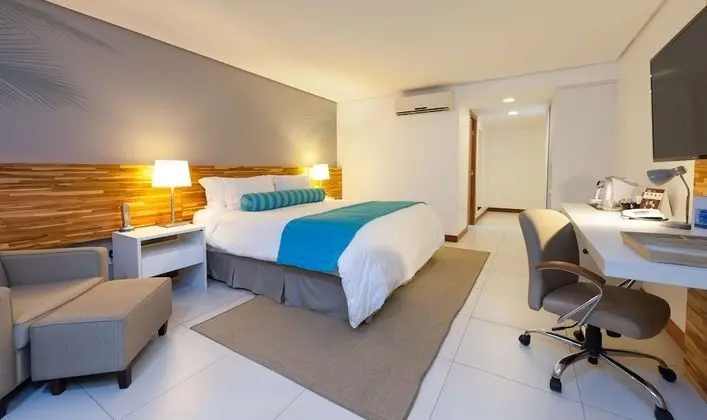 Premium Oda, 1 En Büyük (King) Boy Yatak, Balkon, Okyanusa Sıfır