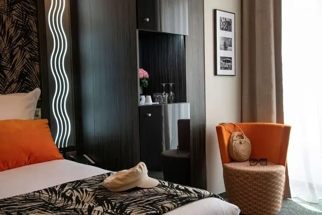 Superior Tek Büyük Yataklı Oda (Balneo bath)