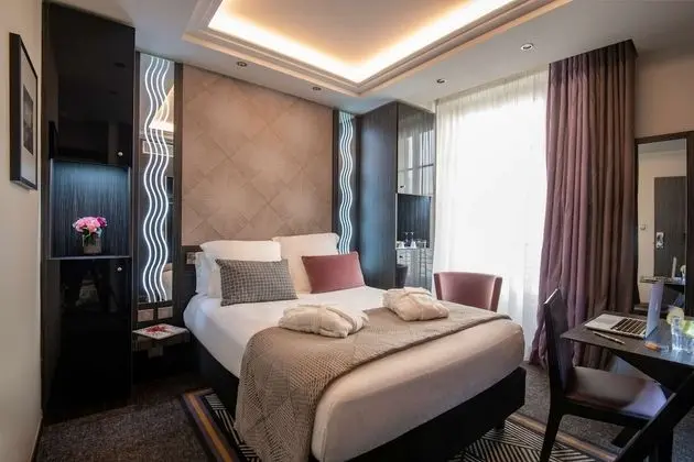 Superior Tek Büyük Yataklı Oda, Şehir Manzaralı