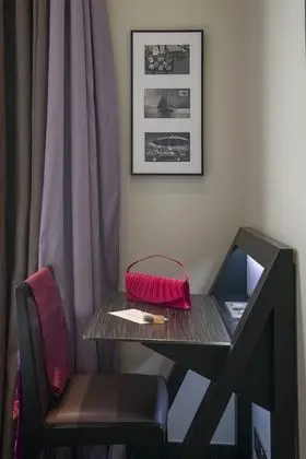 Superior Tek Büyük Yataklı Oda, Şehir Manzaralı