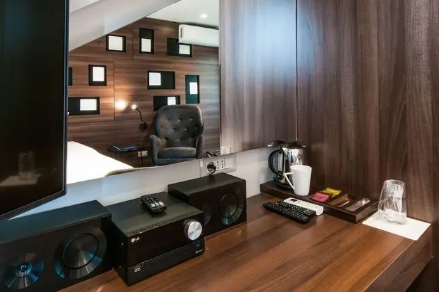 Deluxe Oda, 1 En Büyük (King) Boy Yatak, Sigara İçilmez