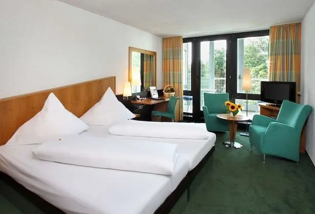 Comfort Oda, 1 Çift Kişilik Yatak, Balkon, Park Manzaralı