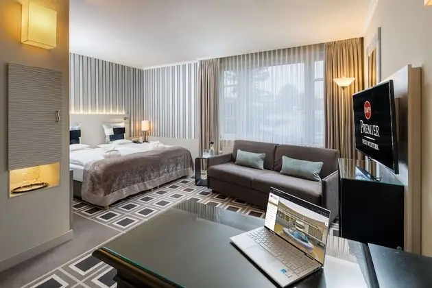 Deluxe Oda, 1 Çift Kişilik Yatak (Converts to 2 Twin Beds)