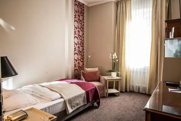Standard Oda, 1 Tek Kişilik Yatak