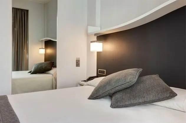 Standard Oda, 1 Çift Kişilik Yatak (Small Room;Bed is French Bed)