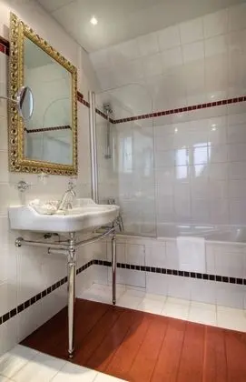 Superior Oda, Birden Çok Yatak, Sigara İçilmez (Larger Room)