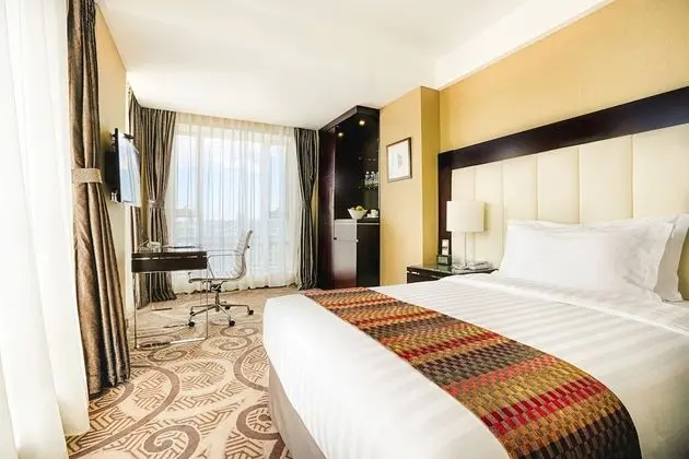 Süit, 1 En Büyük (King) Boy Yatak, Sigara İçilmez, Şehir Manzaralı