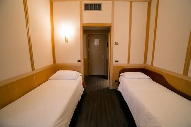 Family Oda, Birden Çok Yatak