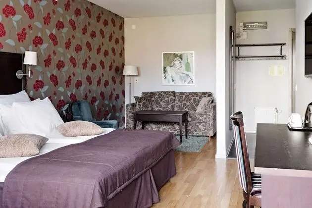 Standard Oda, 1 En Büyük (King) Boy Yatak ve Çekyat, Sigara İçilmez, Jakuzi (with Sofabed)