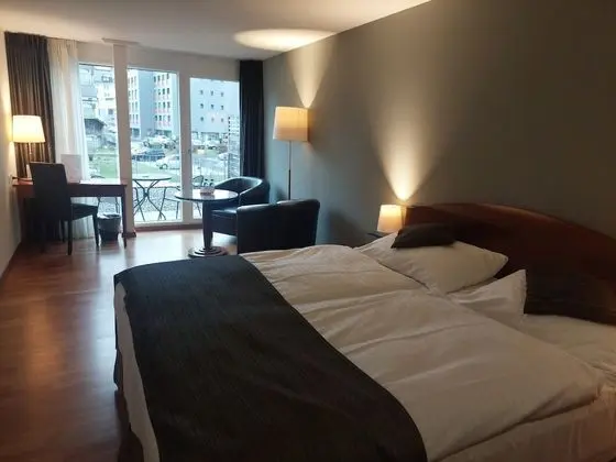 Executive Oda, Balkon