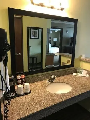 Standard Oda, 1 Büyük (Queen) Boy Yatak, Sigara İçilmez, Buzdolabı ve Mikrodalga