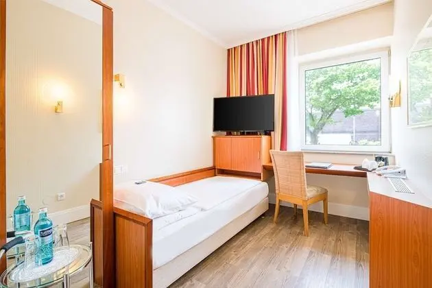 Standard Oda, 1 Tek Kişilik Yatak