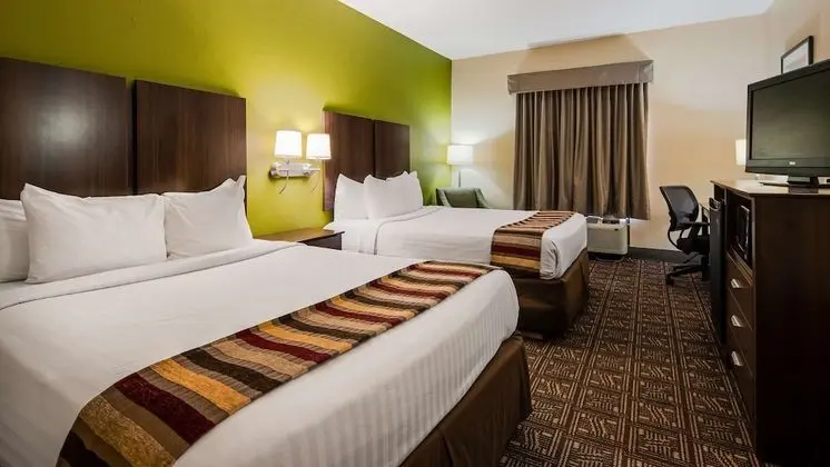 Standard Oda, 2 Büyük (Queen) Boy Yatak, Sigara İçilmez, Buzdolabı ve Mikrodalga