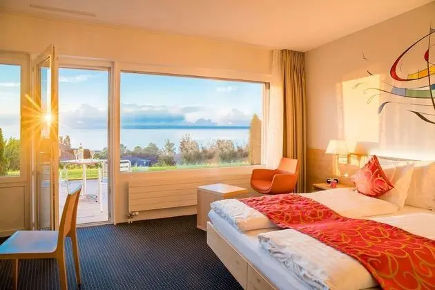 Deluxe Oda, 1 Çift Kişilik Yatak, Balkon, Göl Manzaralı (Balcony)