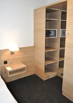 Junior Süit, 1 Çift Kişilik Yatak, Balkon, Göl Manzaralı (Balcony)