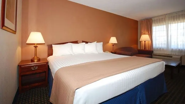 Tek King Yatak Sigara İçilmez