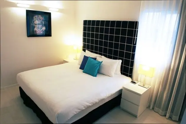 Standard Oda, 1 Büyük (Queen) Boy Yatak, Sigara İçilmez, Mutfak