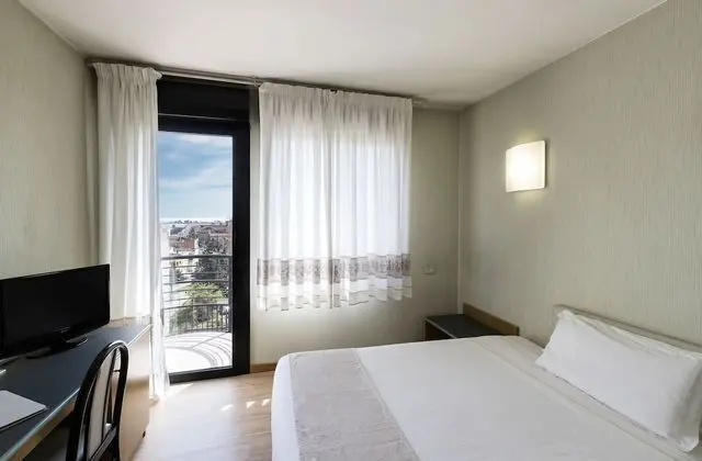 Standard Oda, 1 Tek Kişilik Yatak