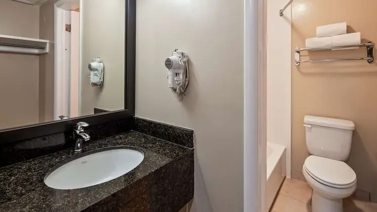 Standard Oda, 2 Büyük (Queen) Boy Yatak, Balkon, Nehir Manzaralı (with Sofabed)