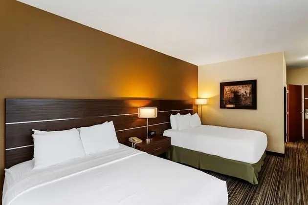 Süit, 2 Büyük (Queen) Boy Yatak, Sigara İçilmez (Oversized Room;Third bed is a Sofabed)