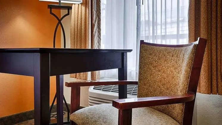 Standard Oda, 2 Çift Kişilik Yatak, Sigara İçilebilir, Buzdolabı ve Mikrodalga