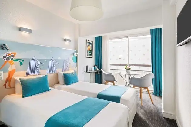 Comfort Oda, 1 Büyük (Queen) Boy Yatak, Sigara İçilmez, Deniz Manzaralı
