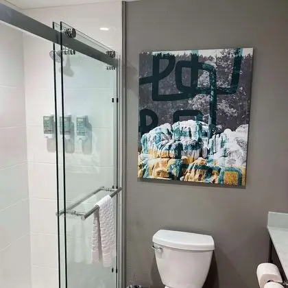 Standard Oda, 2 Büyük (Queen) Boy Yatak, Engellilere Uygun, Sigara İçilmez