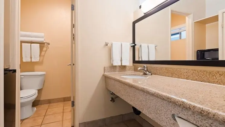 Standard Oda, 1 En Büyük (King) Boy Yatak, Sigara İçilmez, Balkon